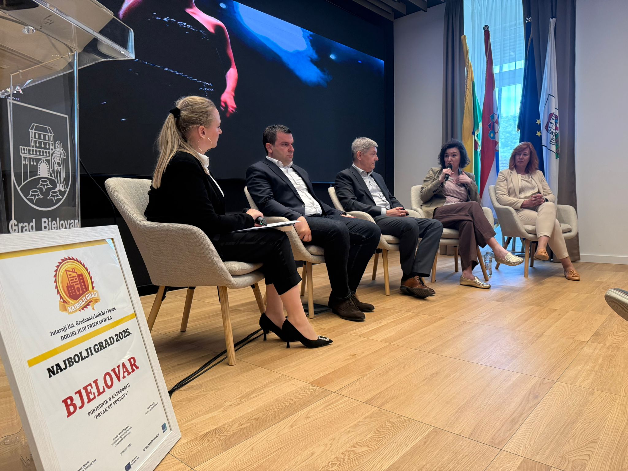 Bjelovar domaćin konferencije „Bjelovar – šampion EU fondova 2025. godine“